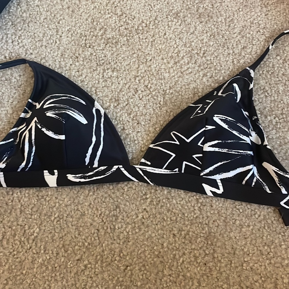 Quiksilver Black Palmtree bikini Top L